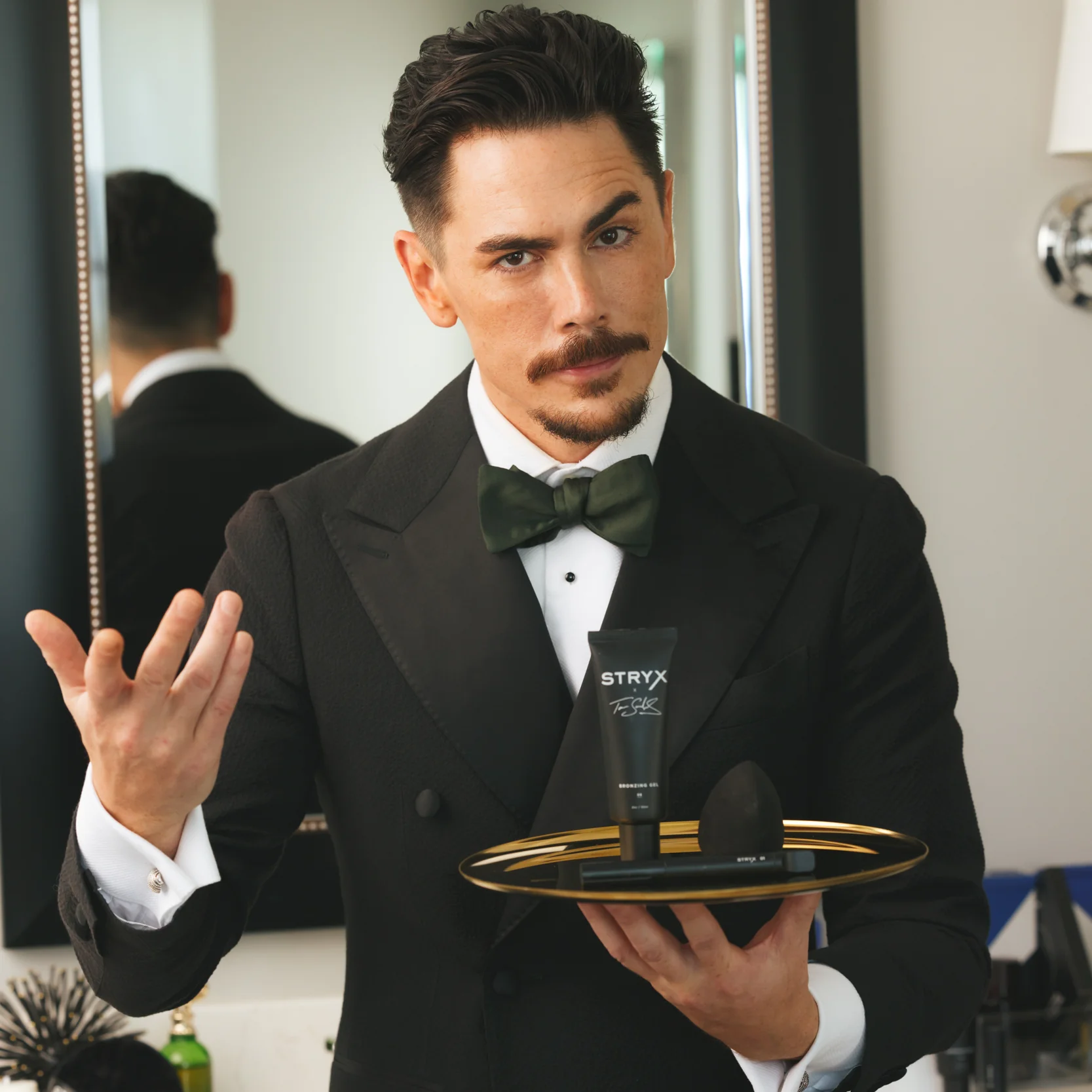 The Essentials Kit - Eye Tool + Concealer + SPF Moisturizer - Image 11