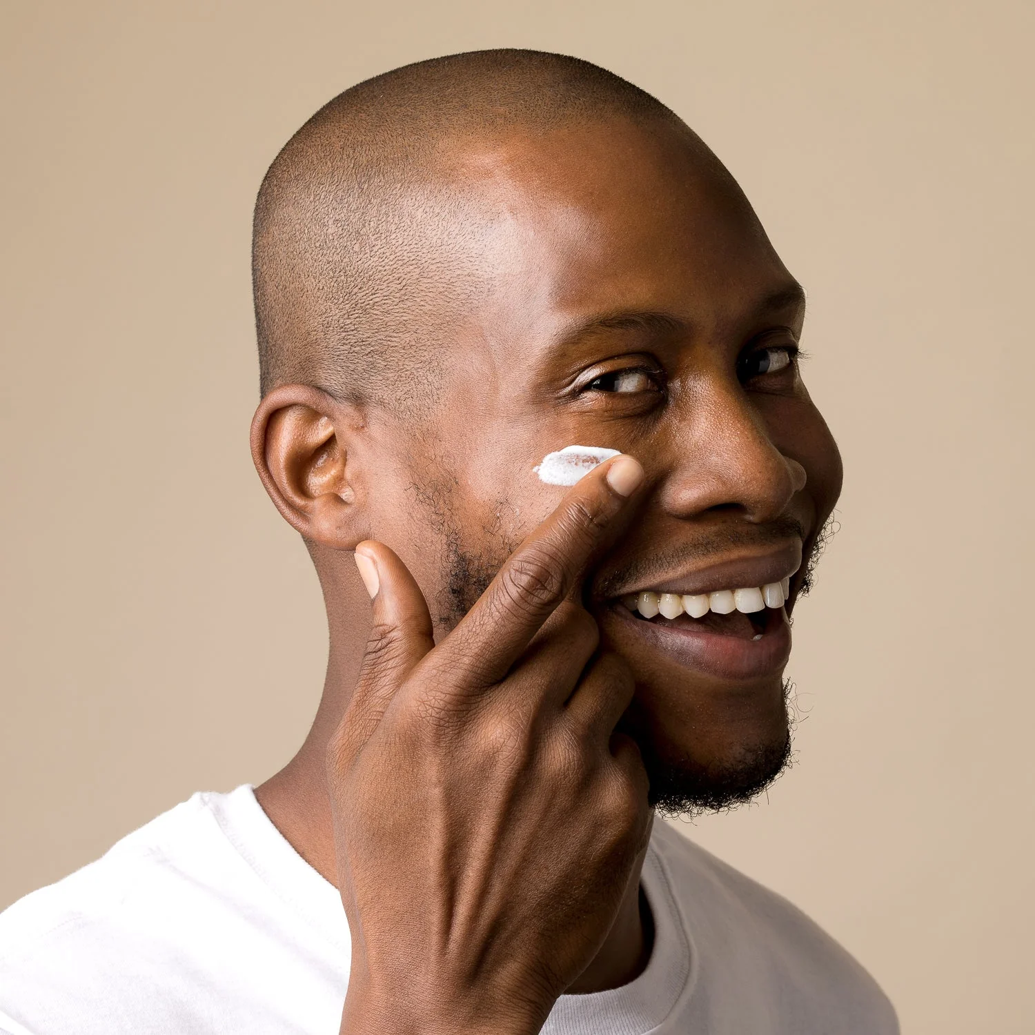 The Essentials Kit - Eye Tool + Concealer + SPF Moisturizer - Image 5